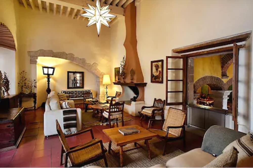 טקסקו דה אלארקון Hotel Los Arcos מראה חיצוני תמונה