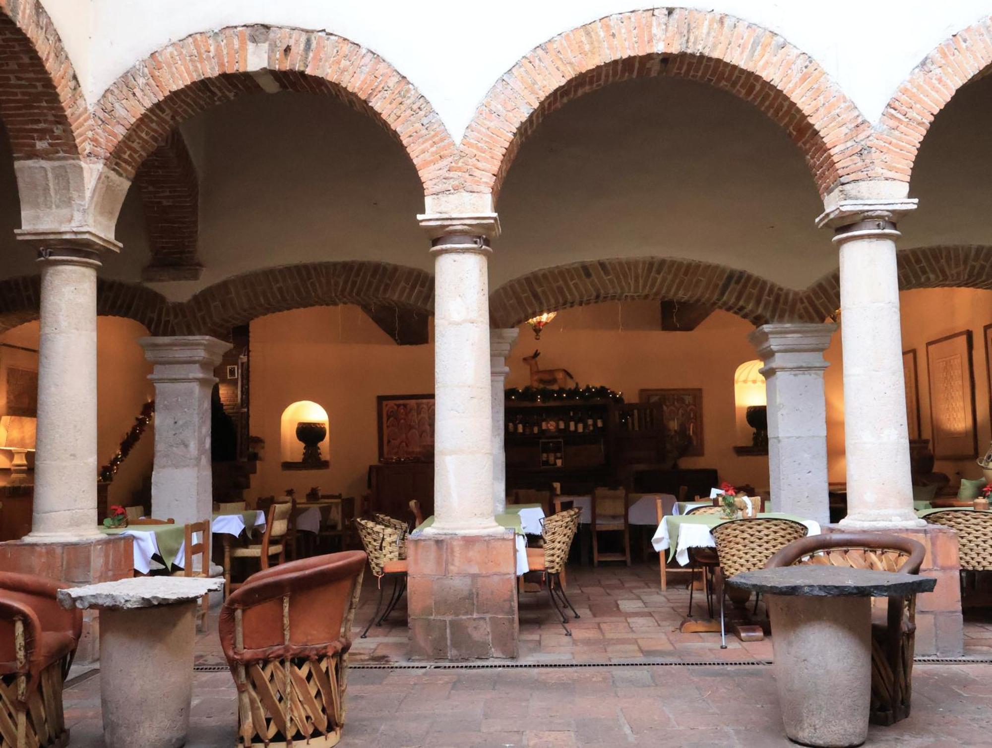 טקסקו דה אלארקון Hotel Los Arcos מראה חיצוני תמונה